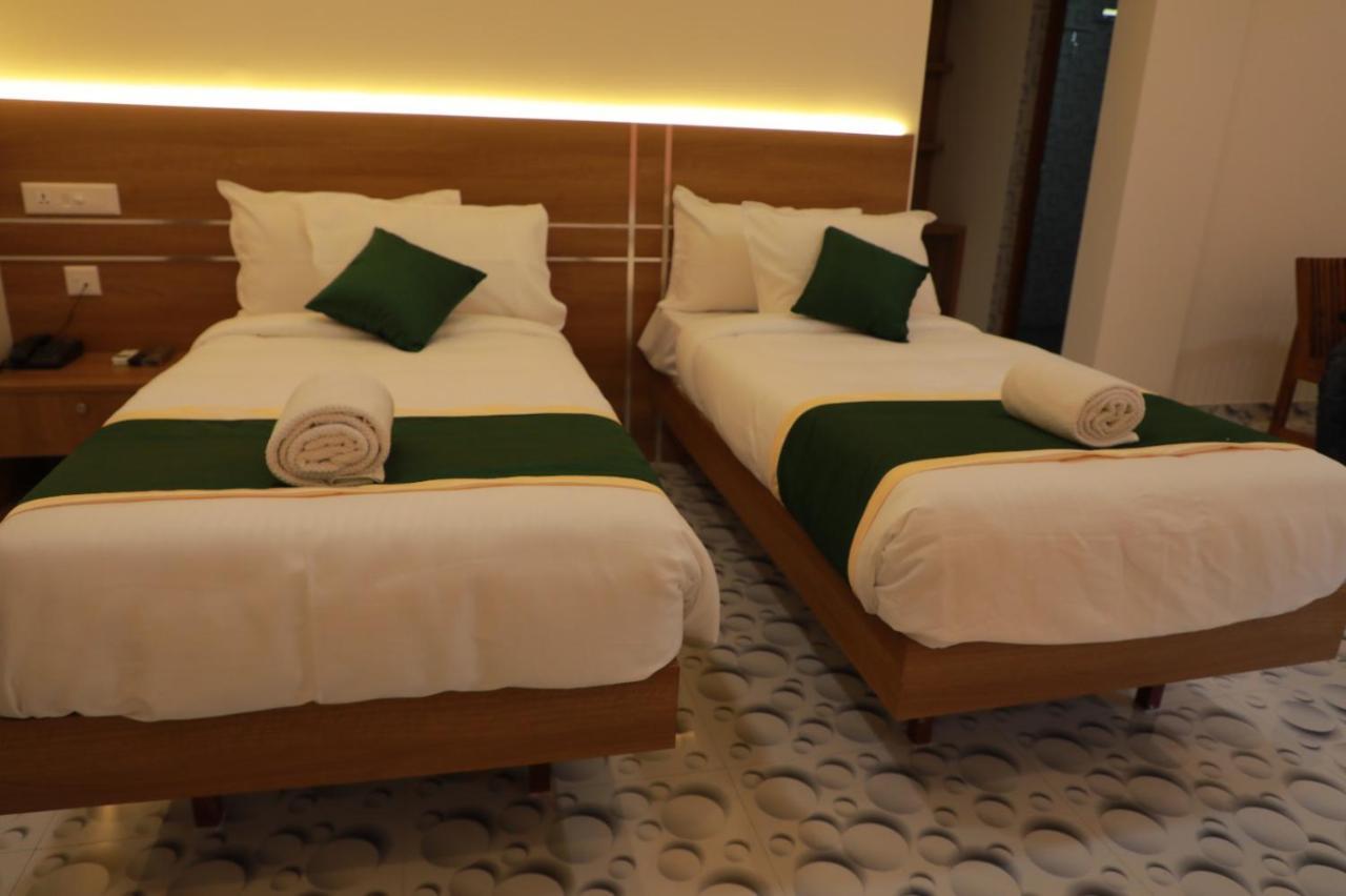 Готель Delano Residency Kaliyal Екстер'єр фото